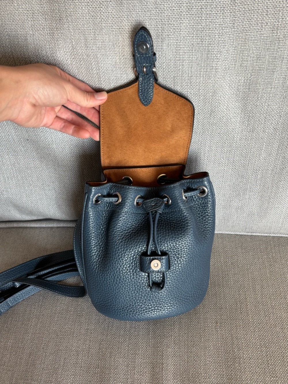 Coach Amelia small convertible backpack - Picture 4 of 8